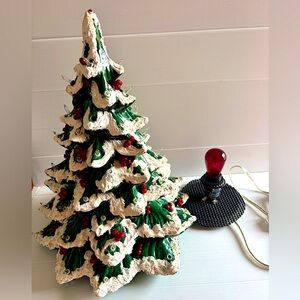 RARE VINTAGE 1991 MOD CERAMIC CHRISTMAS TREE 16x12 inches